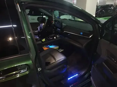 Toyota Sienna 2022, 73400 км, за 226500 CNY - фото 20