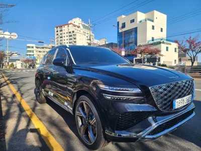 Genesis GV80 · 2025 год