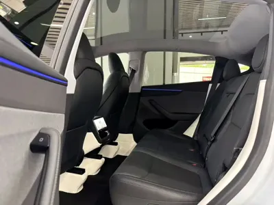 Tesla Model Y 2025, 19000 км, за 223800 CNY - фото 9