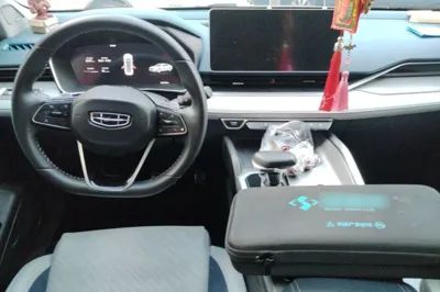 Geely Auto Preface 2021, 69600 км, за 65858.73 CNY - фото 6