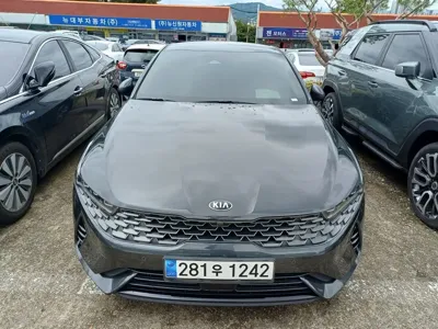 Kia K5 · 2020 год