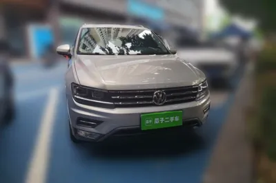 Volkswagen Tiguan L 2020, 84900 км, за 81828 CNY