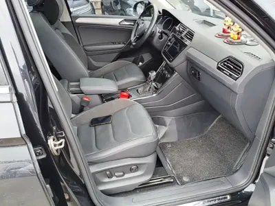 Volkswagen Tiguan L 2019, 73700 км, за 70800 CNY - фото 25