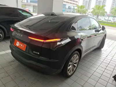 ONVO ONVO L60 2025, 8000 км, за 158000 CNY