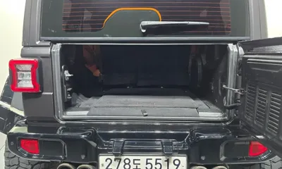 Jeep Wrangler 2019, 48296 км, за 60900000 KRW - фото 20