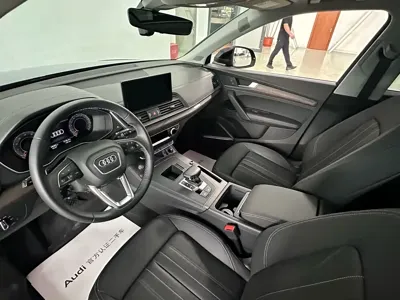 Audi Q5L 2021, 27000 км, за 189800 CNY - фото 6