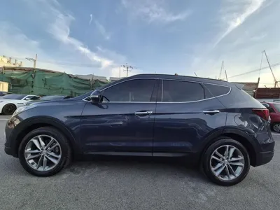 Hyundai Santafe 2016, 94488 км, за 11900000 KRW