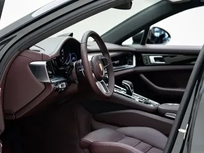 Porsche Panamera 2019, 76000 км, за 445000 CNY - фото 11