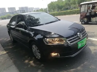 Volkswagen Lavida 2015, 114100 км, за 24600 CNY