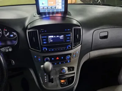 Hyundai Starex 2016, 50200 км, за 13300000 KRW - фото 9