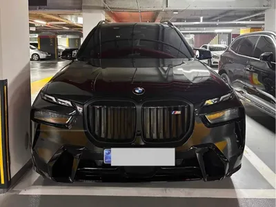 BMW X7 · 2024 год