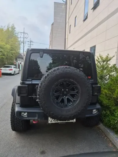 Jeep Wrangler 2019, 190000 км, за 36990000 KRW