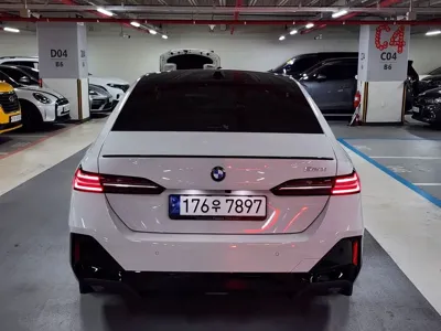 BMW 5-Series 2024, 18584 км, за 57500000 KRW - фото 4