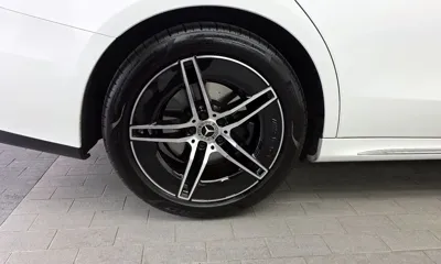 Mercedes-Benz E-Class 2026, 9228 км, за 94990000 KRW - фото 5