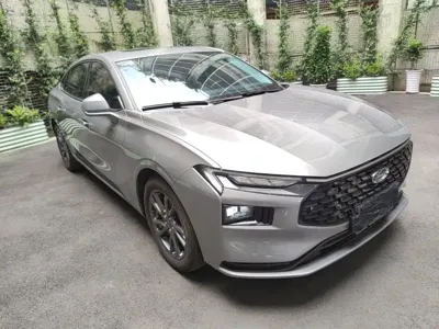 Ford Mondeo 2025, 19700 км, за 103100 CNY - фото 4