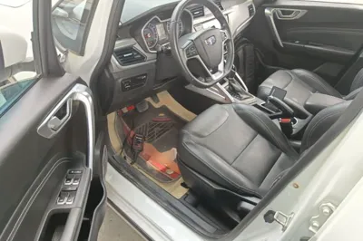 Geely Auto Vision X3 2017, 88500 км, за 39547.15 CNY - фото 19
