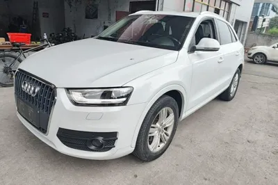 Audi Q3 · 2015 год