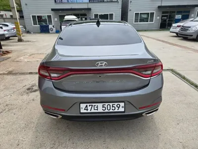 Hyundai Grandeur 2017, 179386 км, за 10990000 KRW
