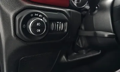 Jeep Wrangler 2023, 59179 км, за 45500000 KRW - фото 20