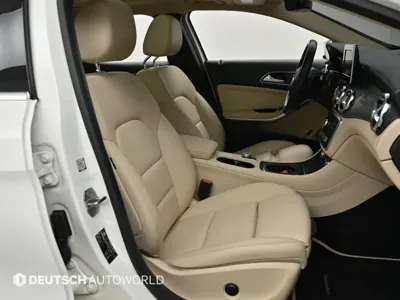 Mercedes-Benz GLA-Class 2018, 56190 км, за 19900000 KRW - фото 9