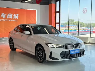 BMW 3 Series 2023, 50000 км, за 199800 CNY - фото 3
