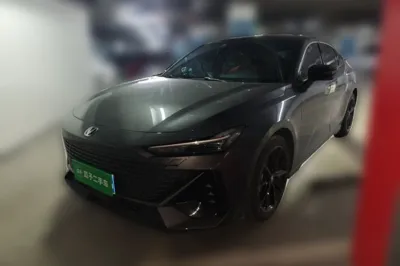 Changan UNI-V · 2022 год