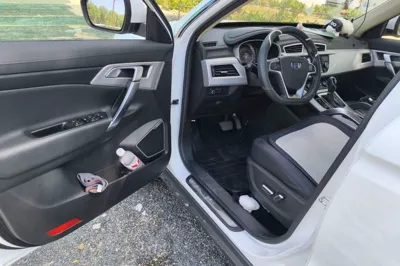 Geely Auto Emgrand X7 Sport 2016, 42300 км, за 31299.12 CNY - фото 16