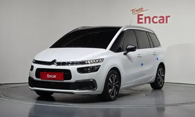 Citroen-DS C4 SpaceTourer · 2021 год