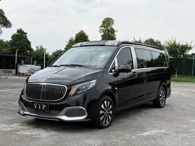 Mercedes-Benz Vito 2024, 52000 км, за 209800 CNY - фото 1