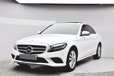 Mercedes-Benz C-Class · 2020 год