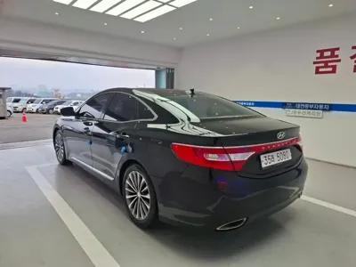 Hyundai Grandeur 2014, 124656 км, за 6500000 KRW - фото 6