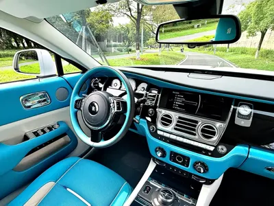 Rolls-Royce Wraith 2021, 30000 км, за 3050000 CNY - фото 9