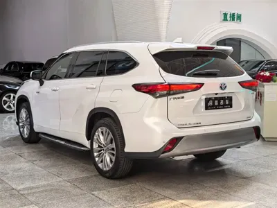 Toyota Highlander 2023, 37000 км, за 199800 CNY