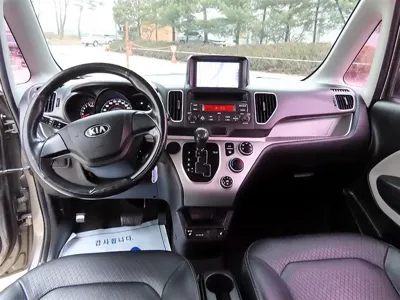 Kia Ray 2017, 212938 км, за 4000000 KRW - фото 7