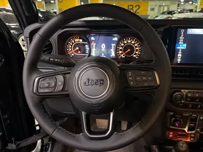 Jeep Wrangler 2025, 2524 км, за 79800000 KRW - фото 16