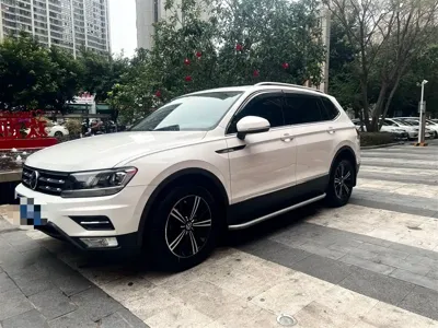 Volkswagen Tiguan L · 2021 год