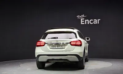 Mercedes-Benz GLA-Class 2018, 91125 км, за 14800000 KRW