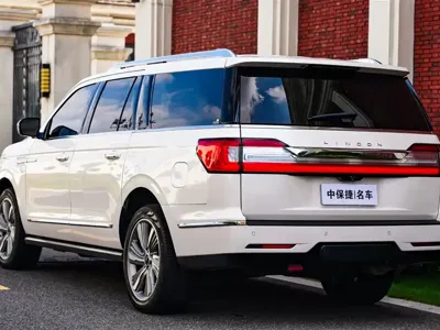 Lincoln Navigator 2018, 170000 км, за 238000 CNY - фото 19