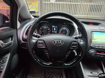 Kia K3 2016, 132728 км, за 6500000 KRW - фото 13