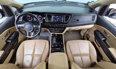 Kia Canival 2017, 197051 км, за 8900000 KRW - фото 7