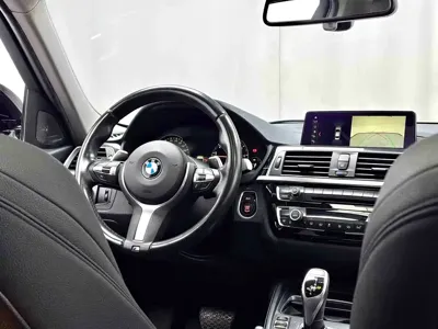 BMW 3 Series 2018, 70000 км, за 81400 CNY - фото 6