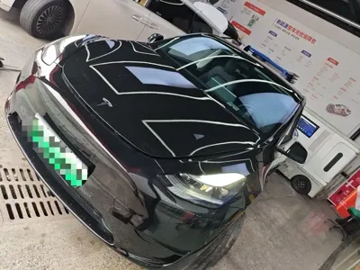 Tesla Model Y 2023, 36000 км, за 170000 CNY - фото 1