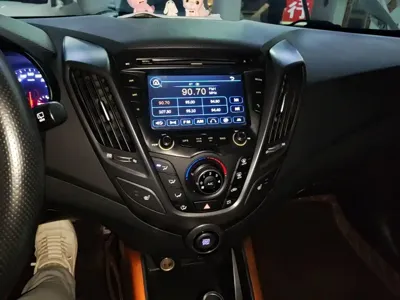 Hyundai Veloster 2016, 92600 км, за 36800 CNY - фото 13