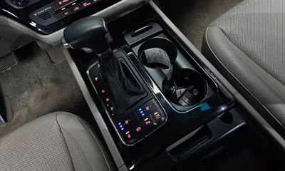 Kia Canival 2018, 84845 км, за 15500000 KRW - фото 9