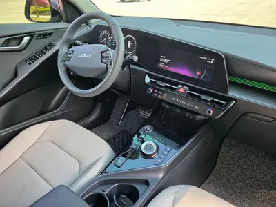 Kia Niro 2024, 76300 км, за 21000000 KRW - фото 9