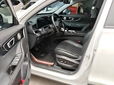 Chery Tiggo 7 PLUS NEV 2023, 32100 км, за 66400 CNY - фото 16