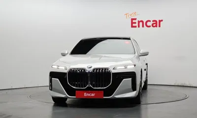 BMW 7-Series 2023, 33287 км, за 128500000 KRW
