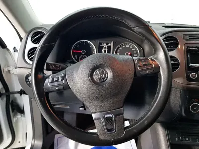 Volkswagen Tiguan 2015, 160321 км, за 5790000 KRW - фото 11