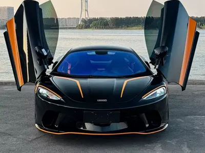 McLaren GT · 2022 год