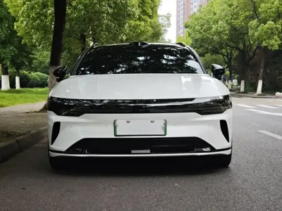 Zeekr 极氪007GT 2025, 47000 км, за 159900 CNY